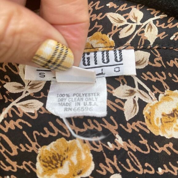 Georgiou Women's Black Tan Floral Print Long Sleeve Button Down Blouse Size 6. E - Picture 5 of 5